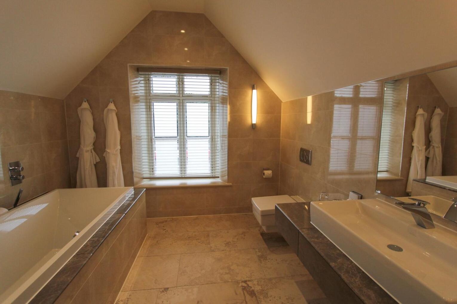 Cae Court Hotel Bridgend  Kültér fotó