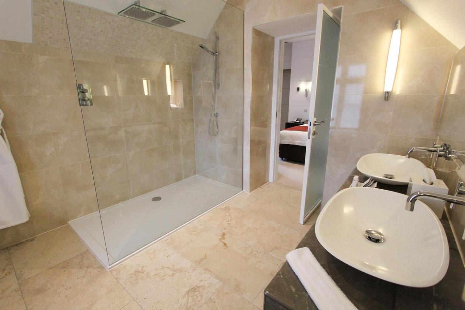 Cae Court Hotel Bridgend  Kültér fotó