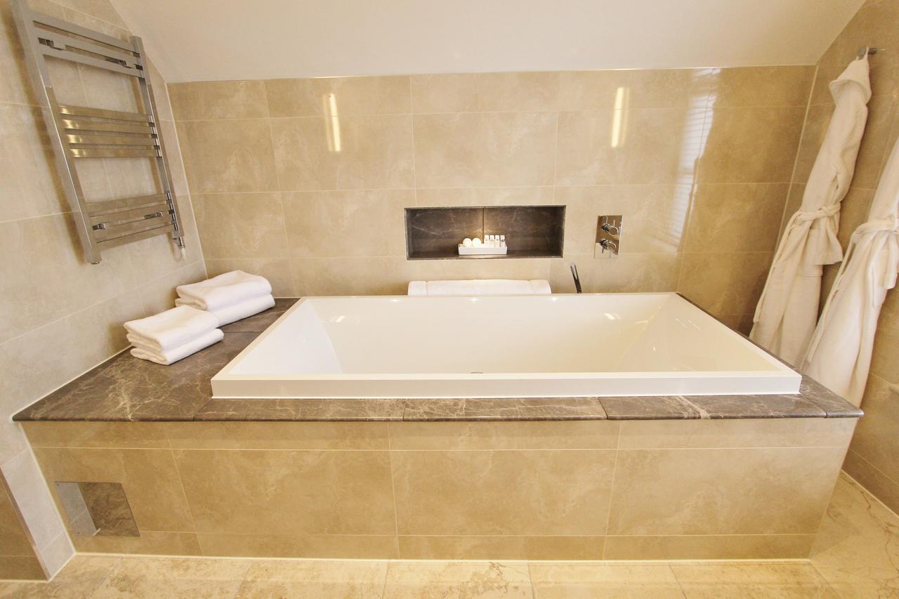 Cae Court Hotel Bridgend  Kültér fotó